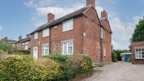 Renovation Potential in Madeley photo